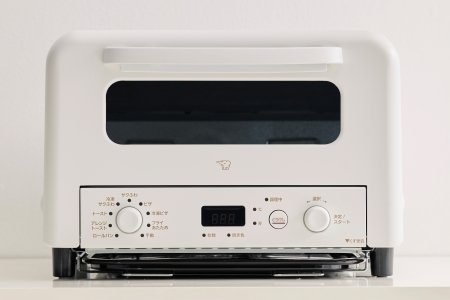 熱を逃がしにくい小さなガラス窓.jpg