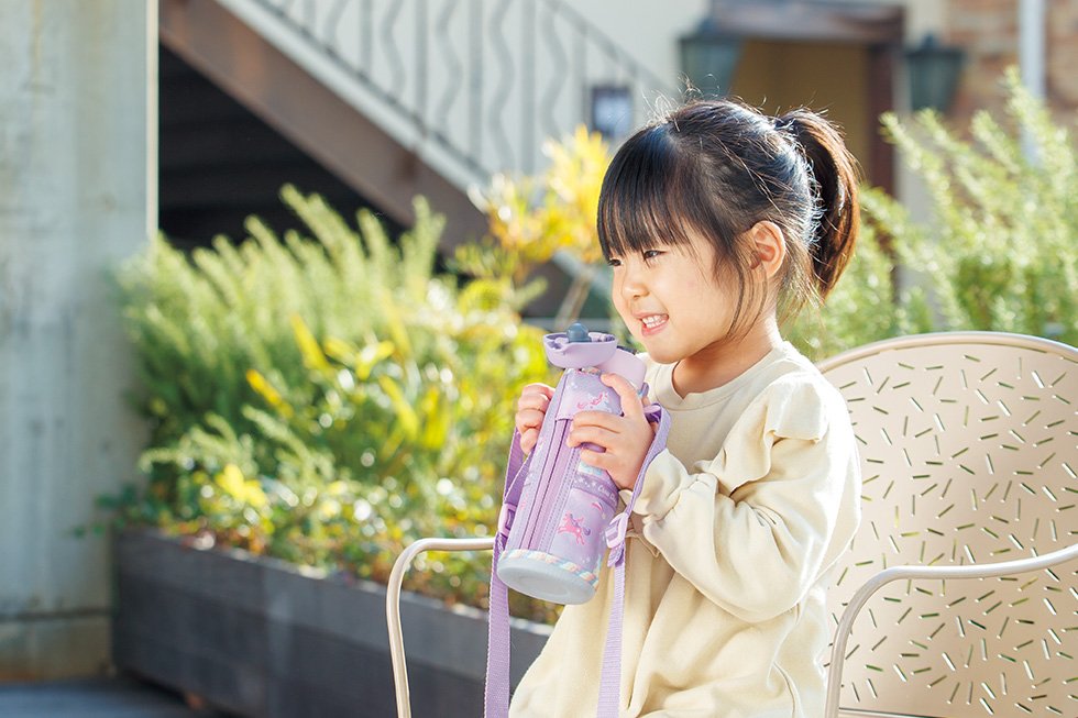 子ども向けの水筒に直飲みはあり？メリット・注意点と選び方を解説！ 