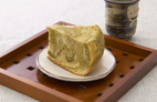 抹茶のふわふわマーブルケーキ