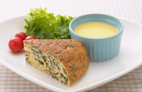 野菜とベーコンのケークサレ