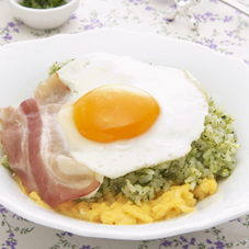 クレソンとパセリのエッグライス